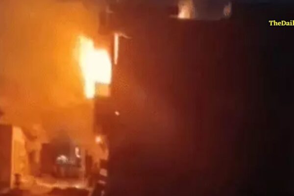 Haryana Breaking: हरियाणा के पानीपत शहर में लगी भयकंर आग, पूरा घर जलकर खाक, देखिए