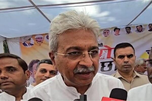 हरियाणा कांग्रेस जिला कार्यकारिणी गठन की घोषणा करते प्रदेश अध्यक्ष राव नरेंद्र सिंह